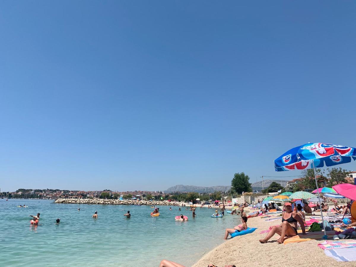 Apartmani Guto Podstrana Buitenkant foto